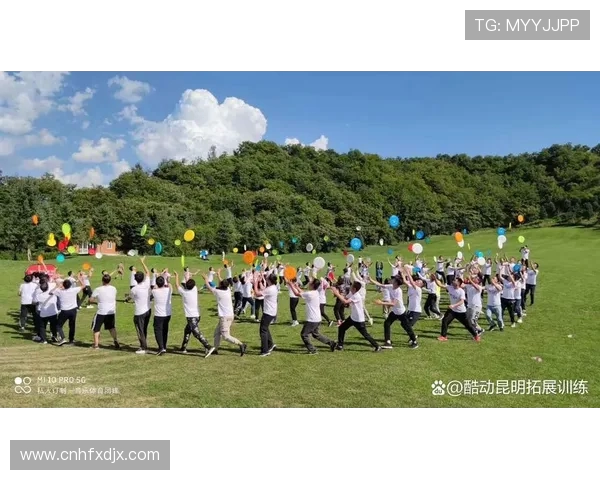 武汉飞盘队与重庆飞盘队赛后复盘深入分析两队配合策略与表现